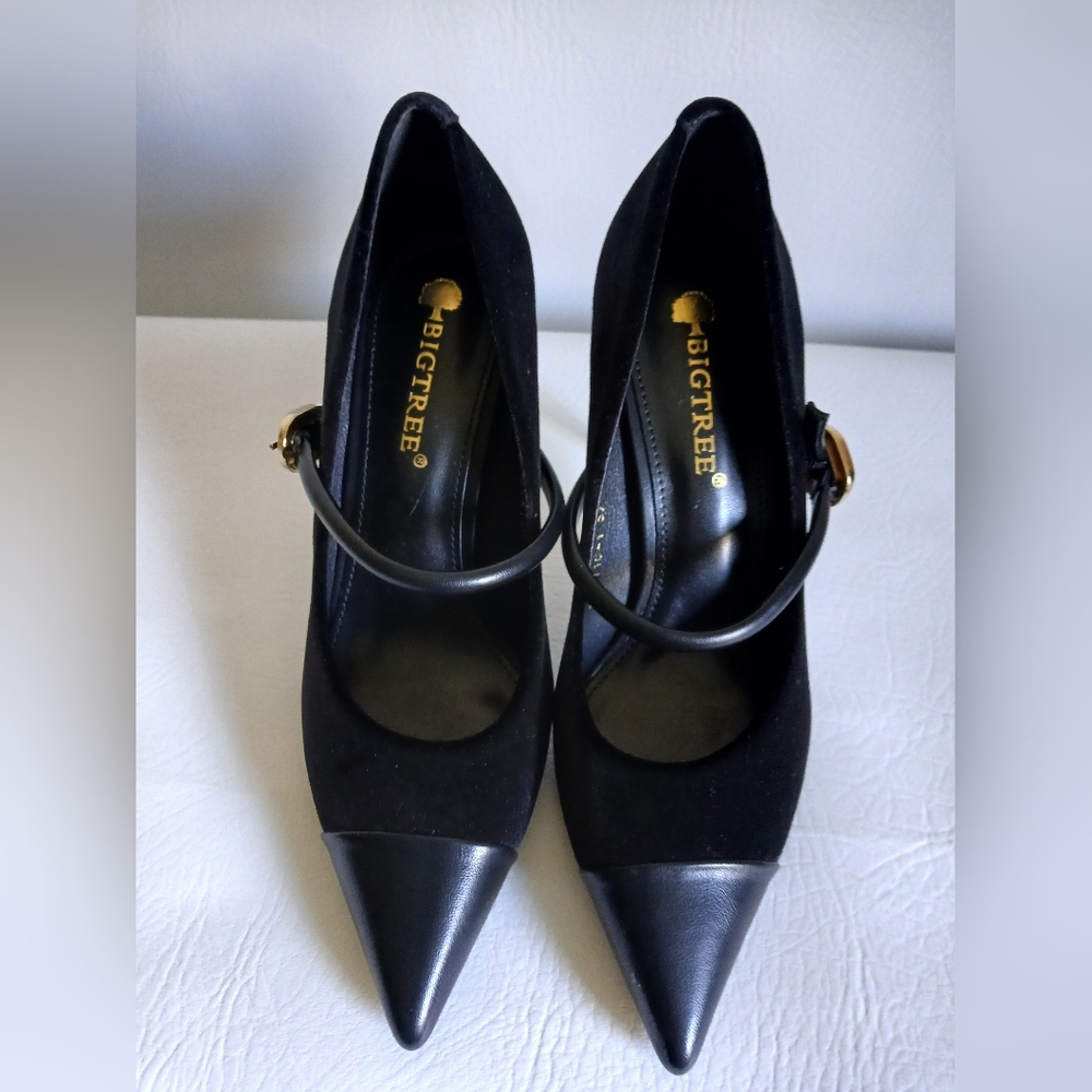 Bigtree Women's Sophisticatwd Black Stiletto Heels by - Picture 13 of 13